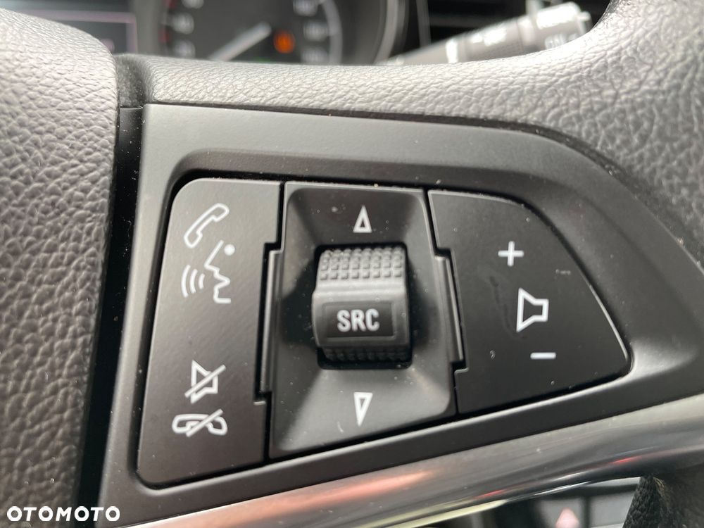 Opel Mokka 1.6 Essentia S&S - 29