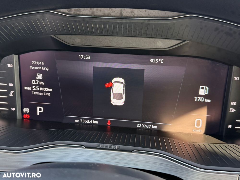 Skoda Superb 2.0 TDI DSG Style - 34