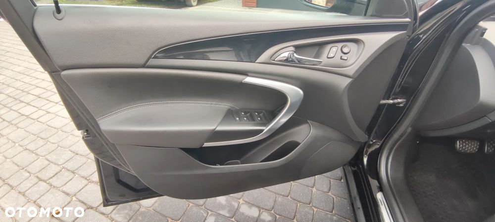 Opel Insignia - 19