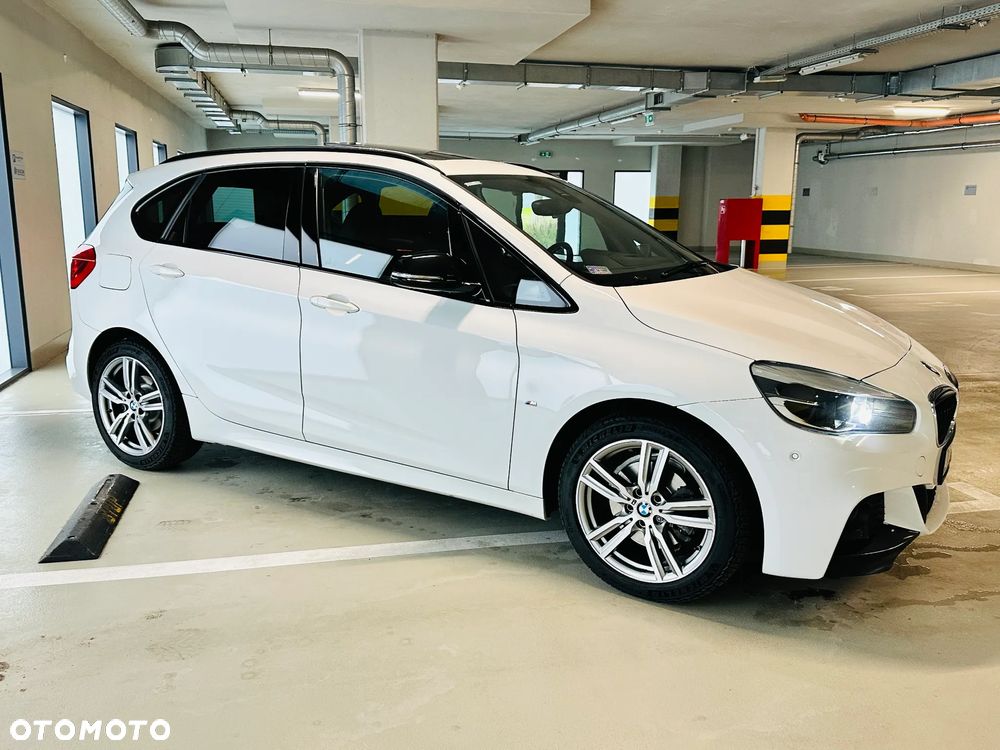 BMW Seria 2 220d xDrive Sport-Aut M Sport - 9