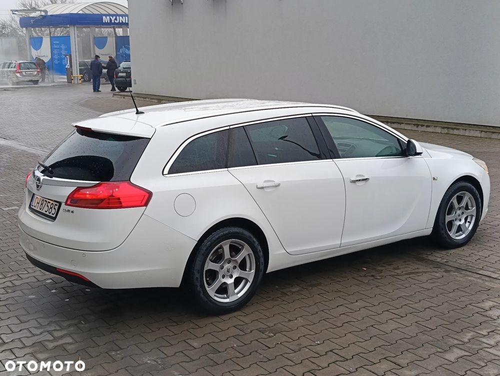 Opel Insignia - 21