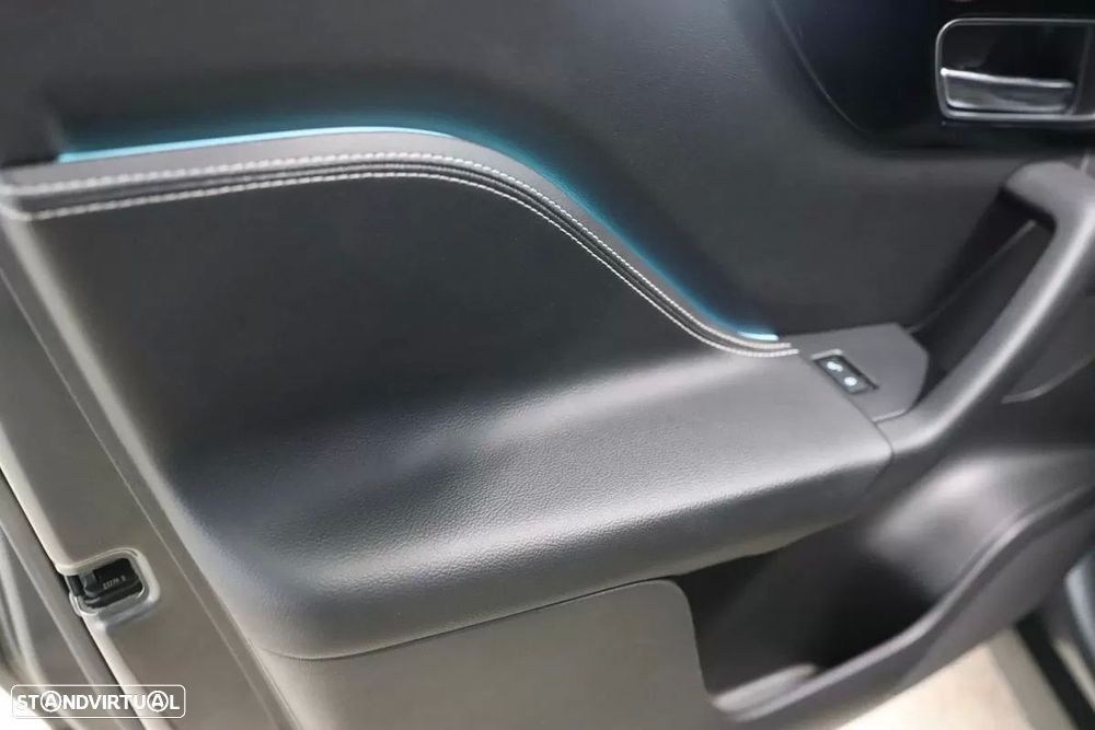 Jaguar F-Pace 25d AWD Aut. R-Sport - 13