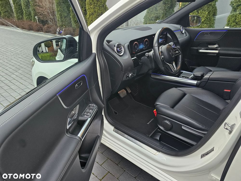 Mercedes-Benz Klasa B 180 Style 7G-DCT - 11