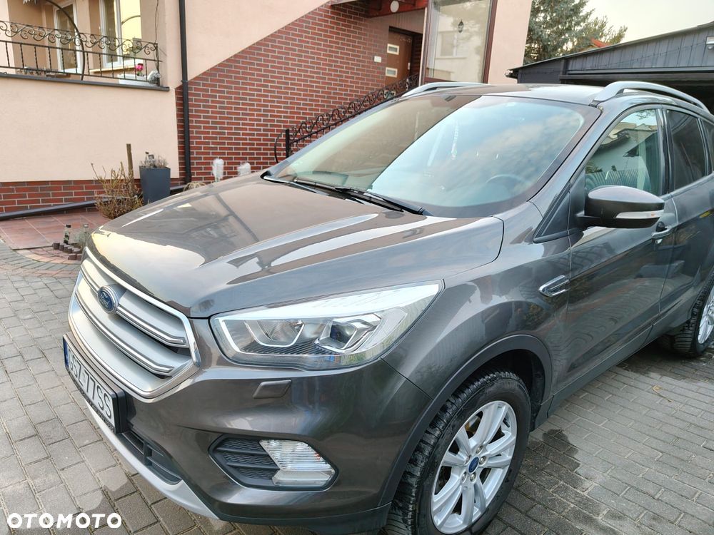 Ford Kuga - 2