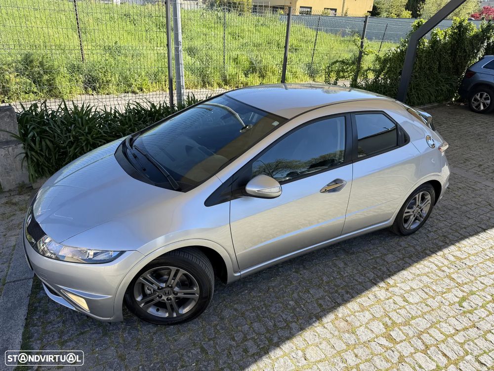Honda Civic 1.4 i-VTEC Sport Edition - 10