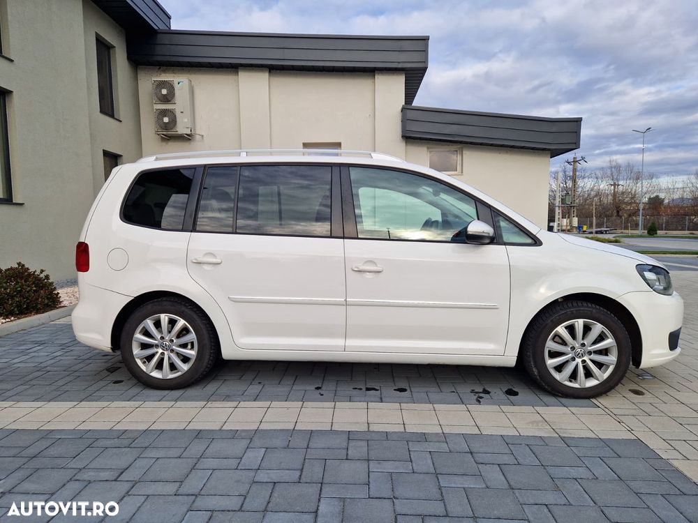 Volkswagen Touran 2.0 TDI DPF DSG Highline - 7