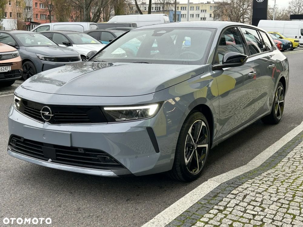 Opel Astra 1.2 T Edition S&S - 8