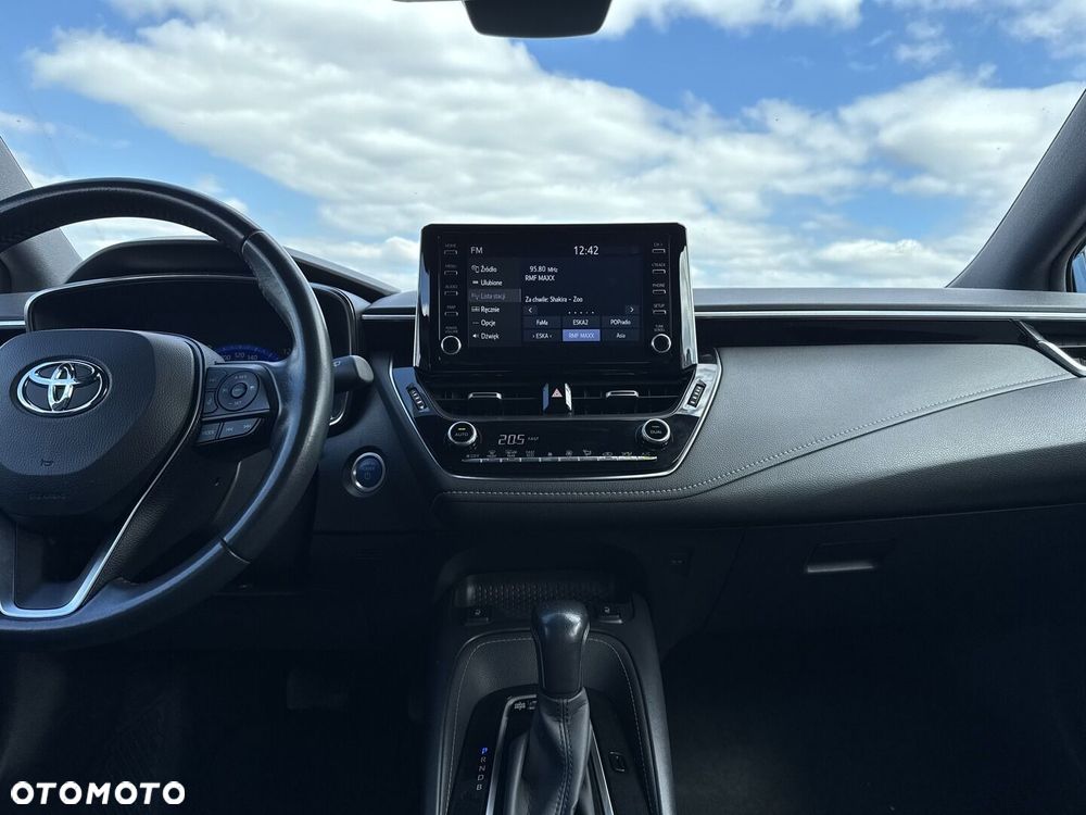 Toyota Corolla 1.8 Hybrid Comfort - 12