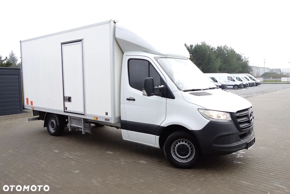 Mercedes-Benz Sprinter 3.0 CDI Automat 190 KM Kontener +Winda  750 kg. - 8