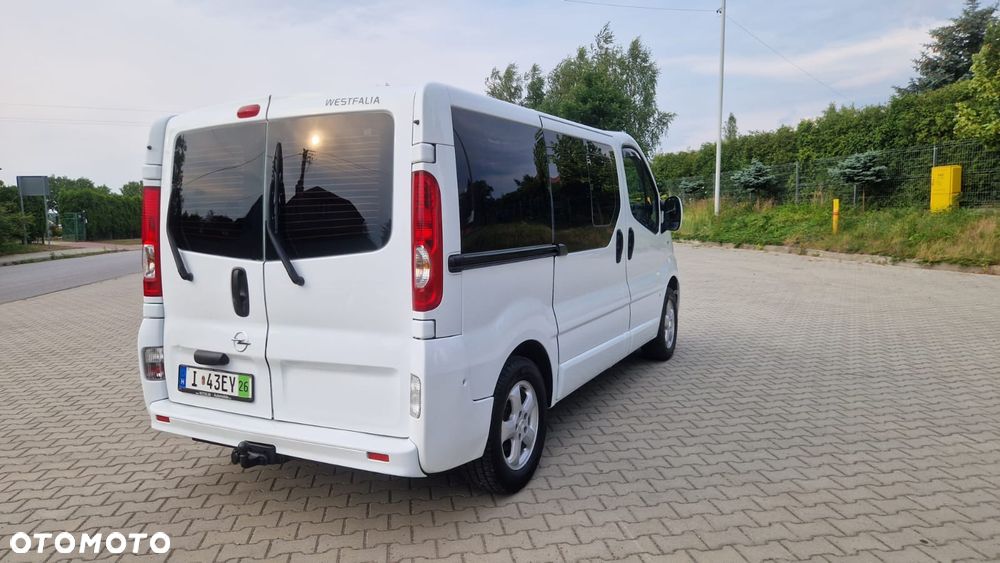 Opel Vivaro - 31
