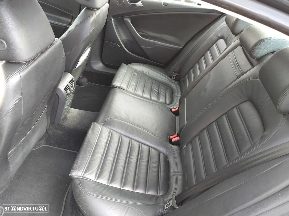 VW Passat 2.0 TDI Highline IM DSG - 10