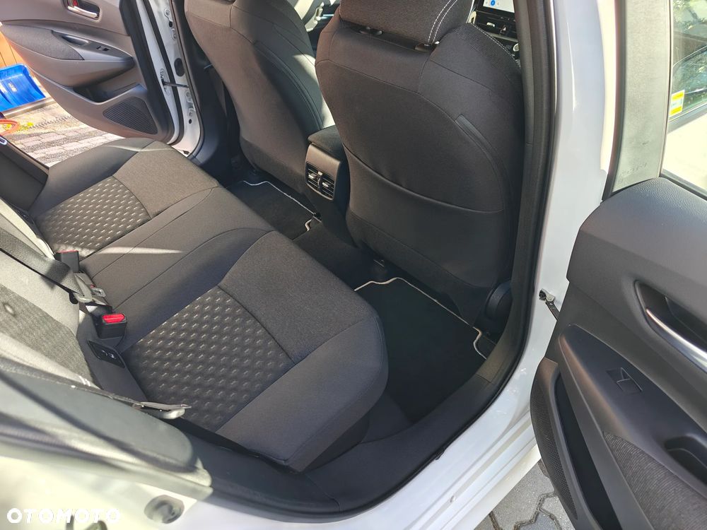 Toyota Corolla 1.8 Hybrid Comfort - 10