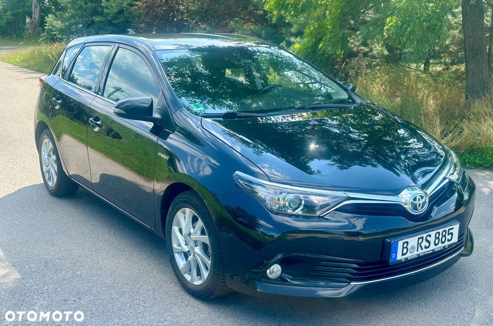 Toyota Auris - 2