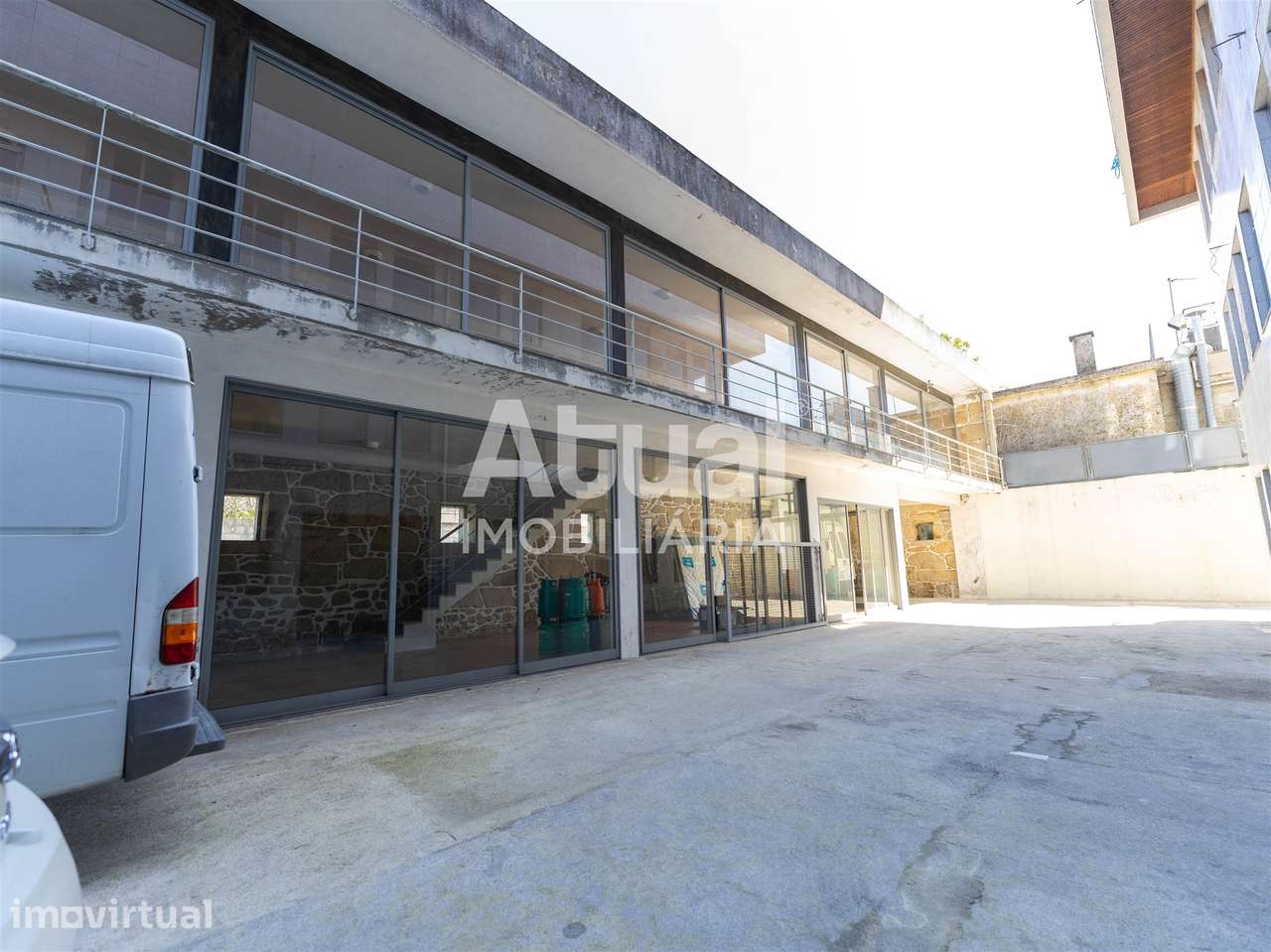 Armazém  Arrendamento em Caldelas,Guimarães - Grande imagem: 2/13