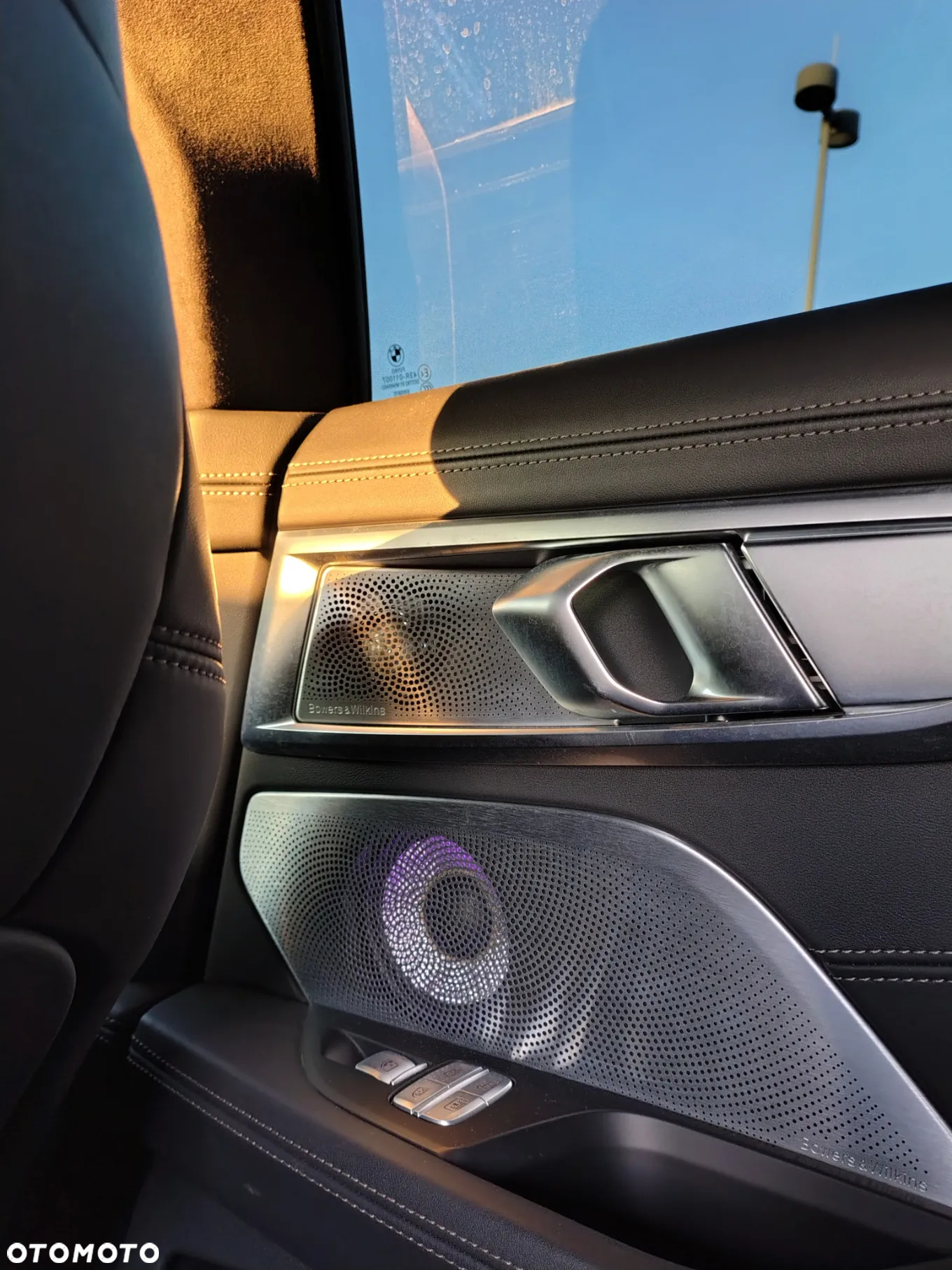 BMW Seria 8 M850i xDrive - 33