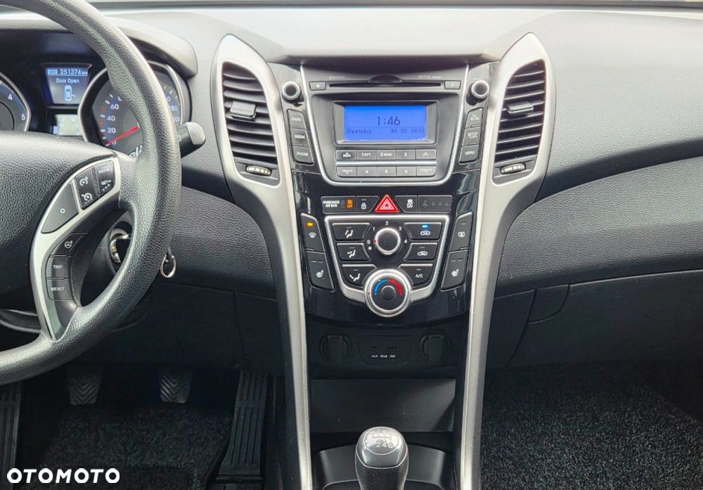 Hyundai i30 - 12