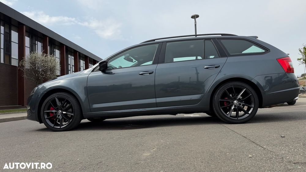 Skoda Octavia 2.0 TDI (Green tec) DSG RS - 17