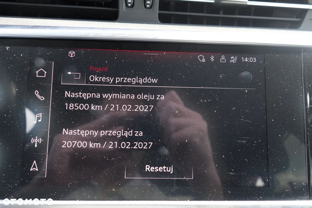 Audi A6 Avant 40 TDI quattro S tronic S line - 29