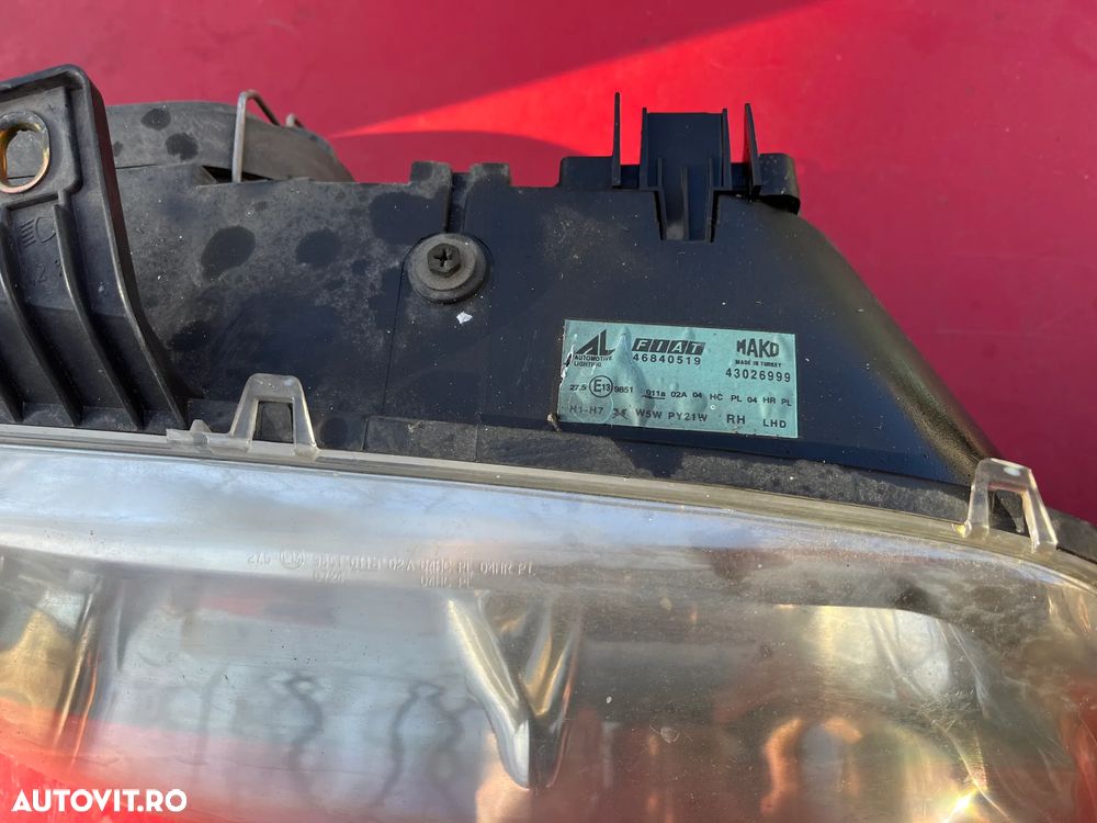 Far stanga/Far dreapta Fiat Albea non facelift 2002-2005 - 9