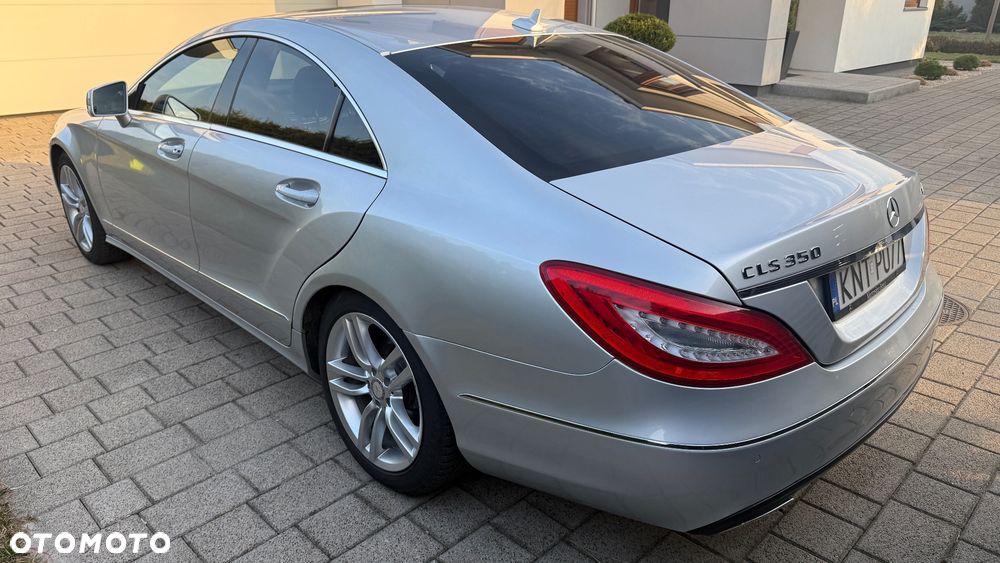 Mercedes-Benz CLS - 9