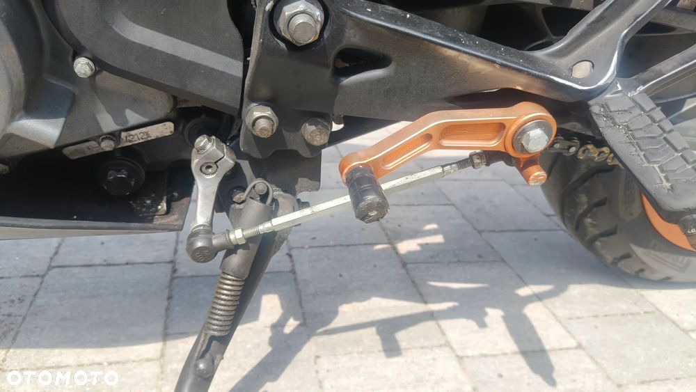 KTM RC 125 - 8