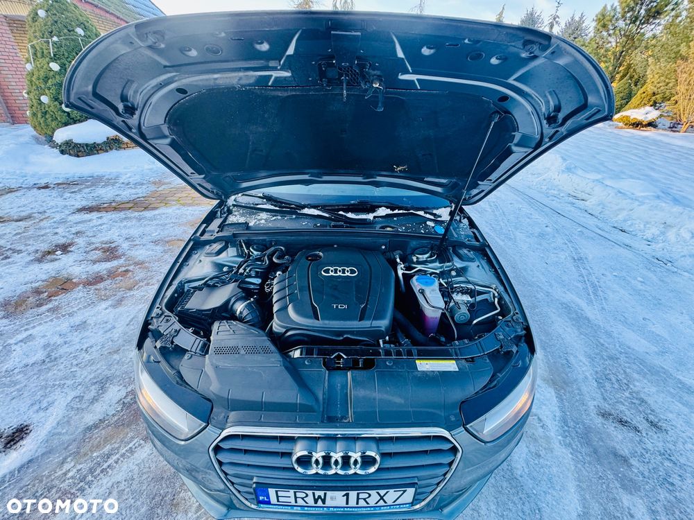 Audi A4 Limousine - 25