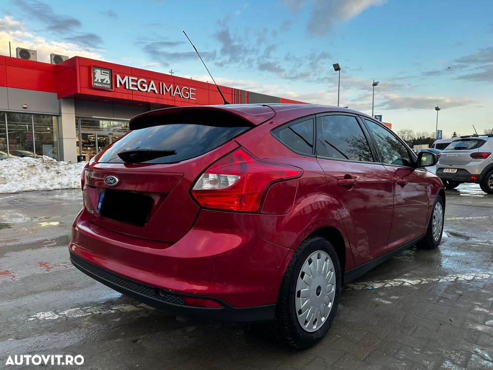 Ford Focus 1.6 Ti-VCT Powershift Sport - 6