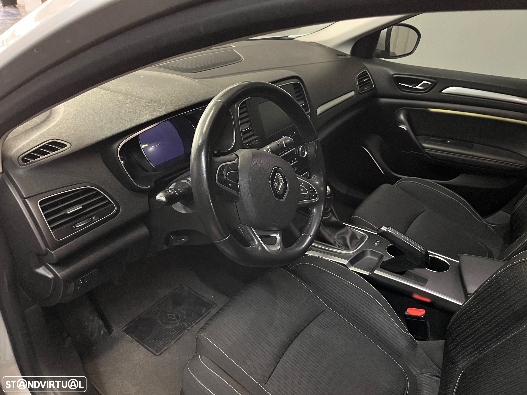 Renault Mégane Sport Tourer 1.5 dCi Intens - 9