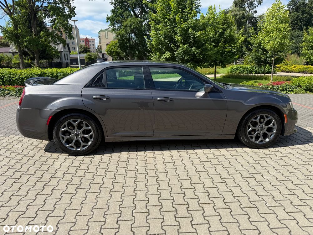 Chrysler 300s - 8