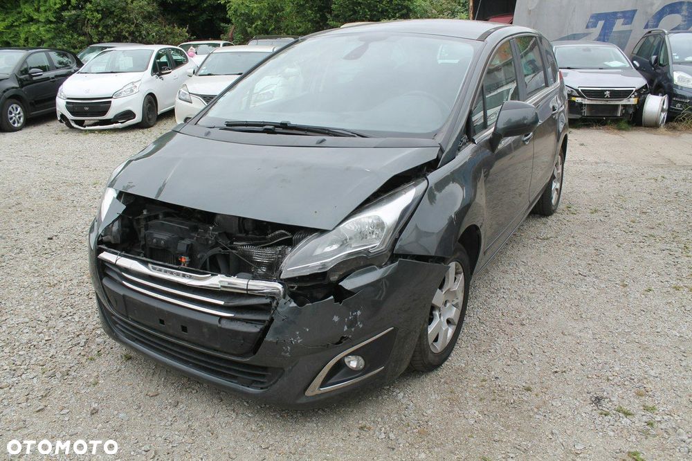 Peugeot 5008 - 1