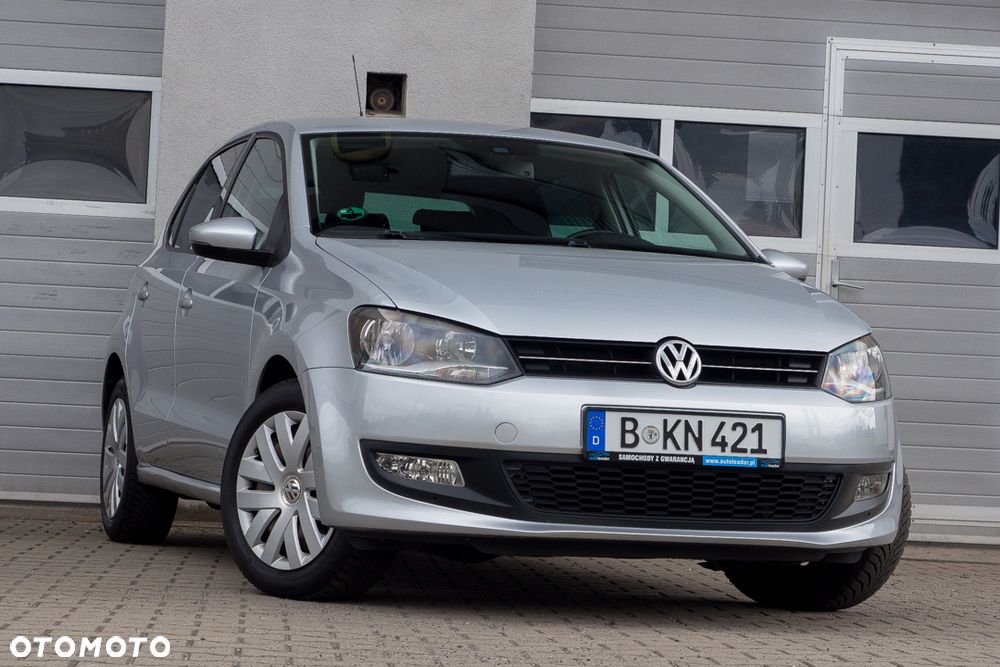 Volkswagen Polo 1.4 Highline - 1