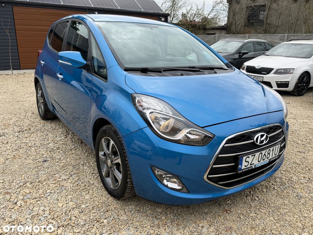 Hyundai ix20 1.4 blue - 3