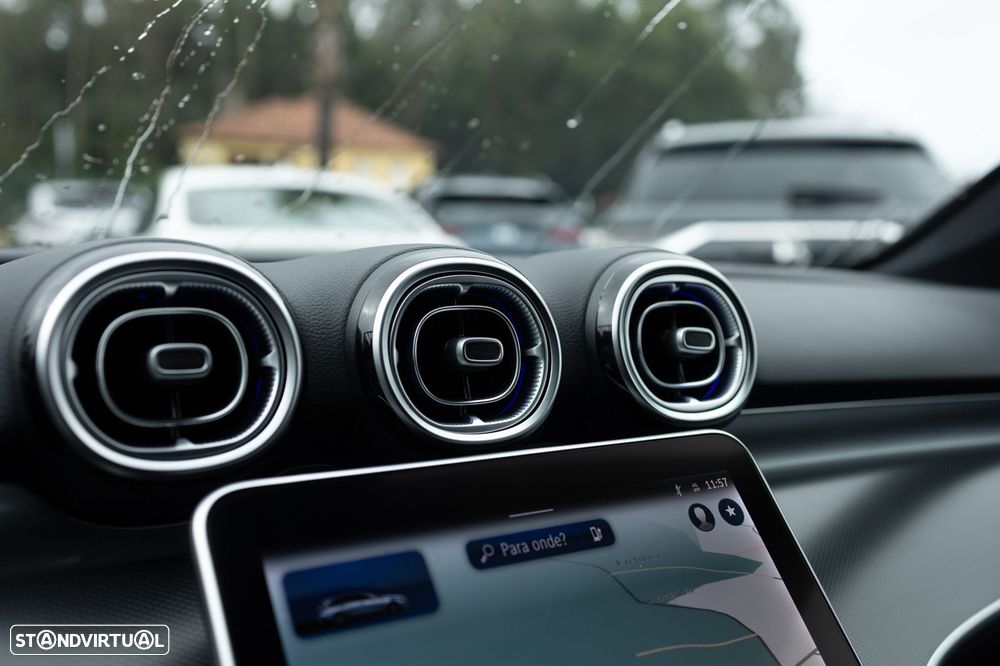 Mercedes-Benz C 300 e Avantgarde - 12