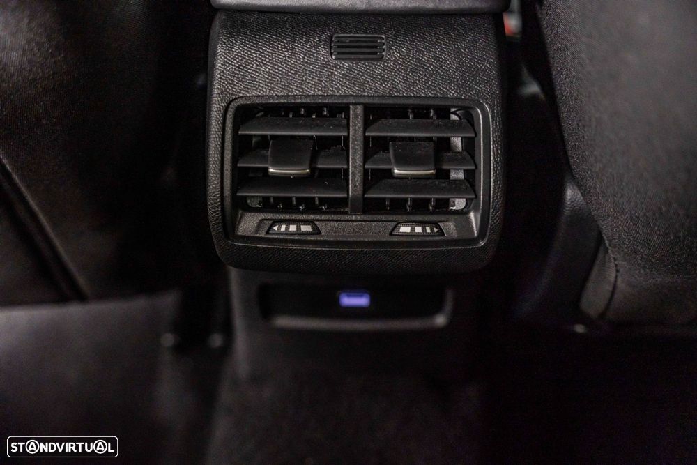Citroën C4 1.2 PureTech Shine Pack EAT8 - 24