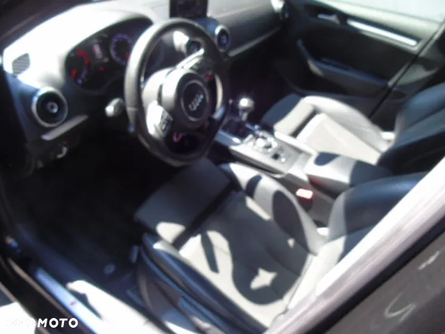 Audi A3 2.0 TDI Ambiente - 23