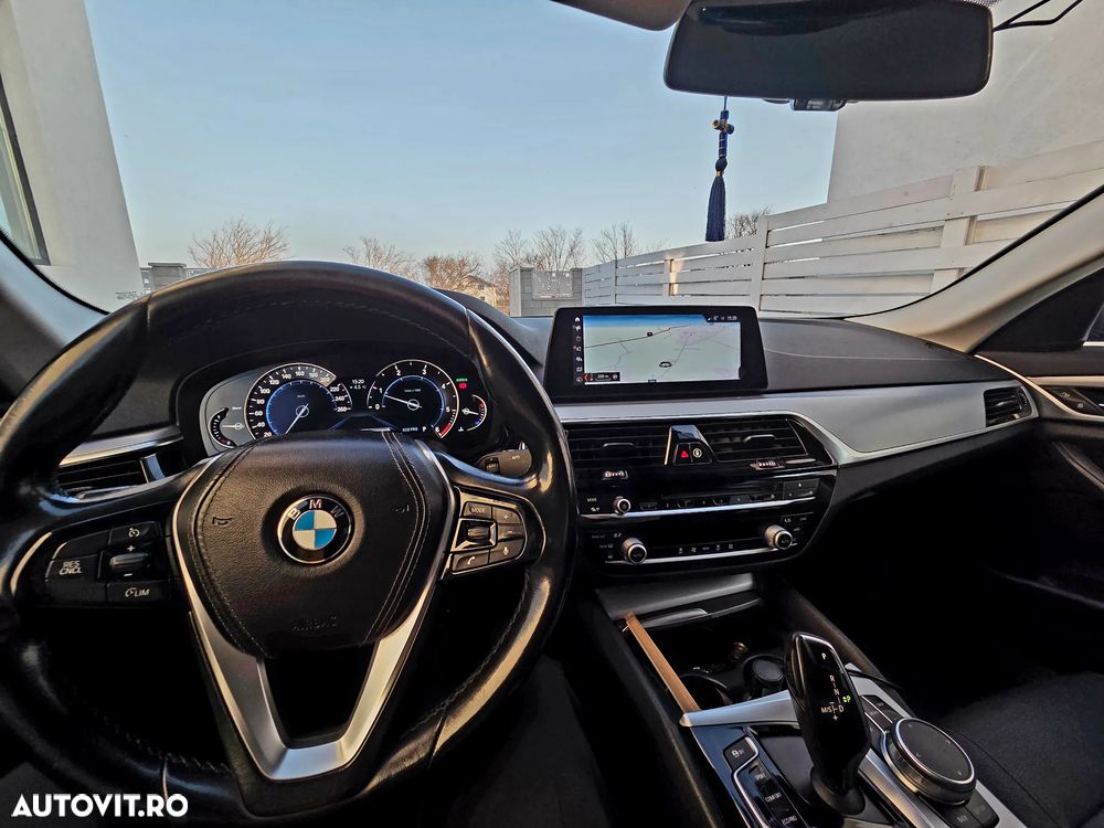 BMW Seria 5 520d Touring Aut. - 6