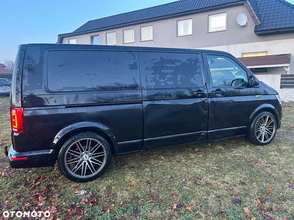 Volkswagen Transporter T6 - 6