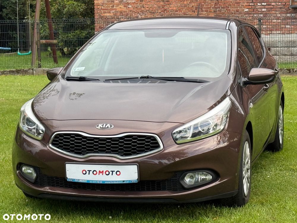 Kia Ceed - 1