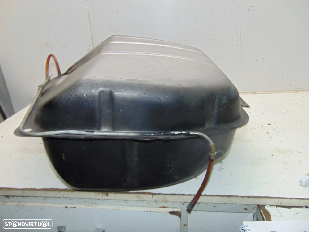 Ford Escort MK1 depósito gasolina - 6