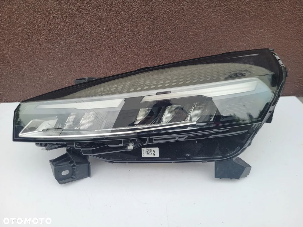 Renault Clio V lift lampa przod lewa full led