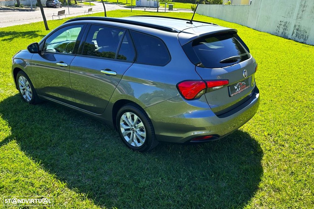 Fiat Tipo Station Wagon 1.3 M-Jet Lounge - 6