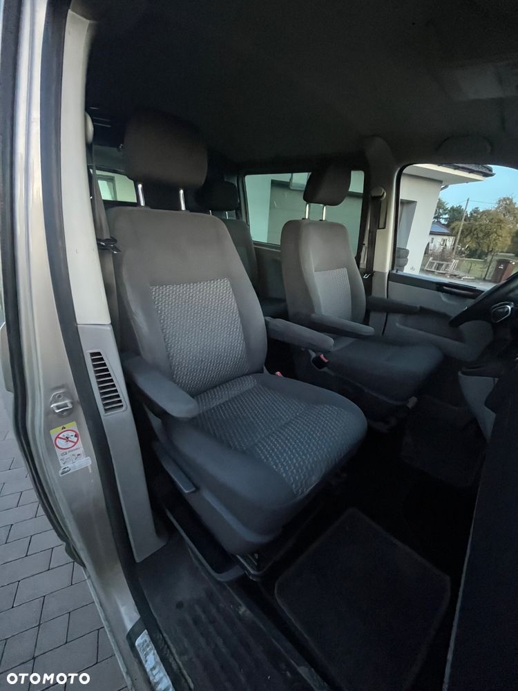 Volkswagen Transporter - 12