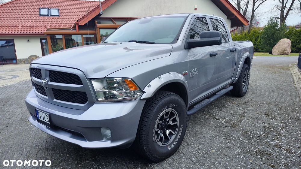 Dodge RAM 5.7 4x4 - 1