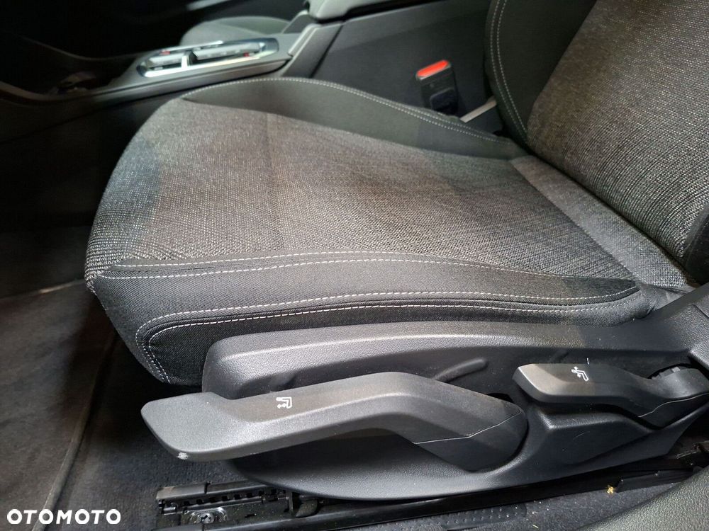 BMW Seria 2 - 14