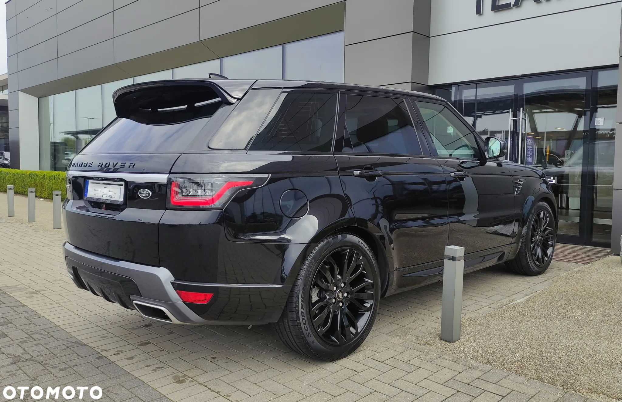 Land Rover Range Rover Sport S 3.0 SD V6 HSE - 11