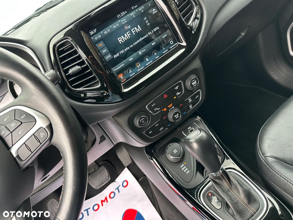 Jeep Compass 1.4 TMair Limited 4WD S&S - 22