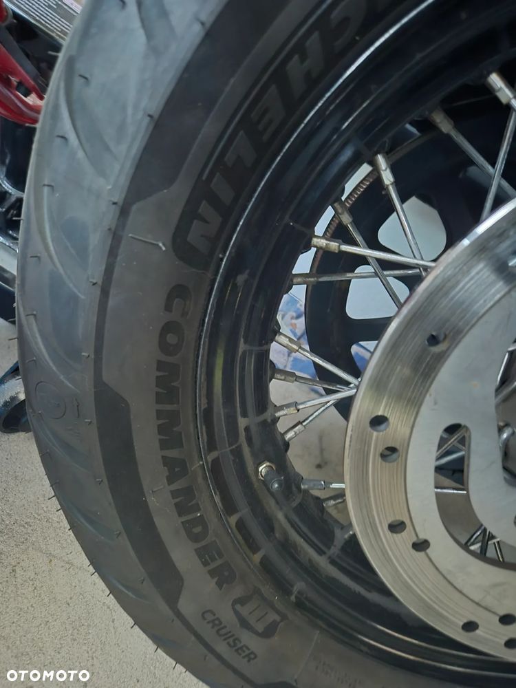 Harley-Davidson Softail Street Bob - 5