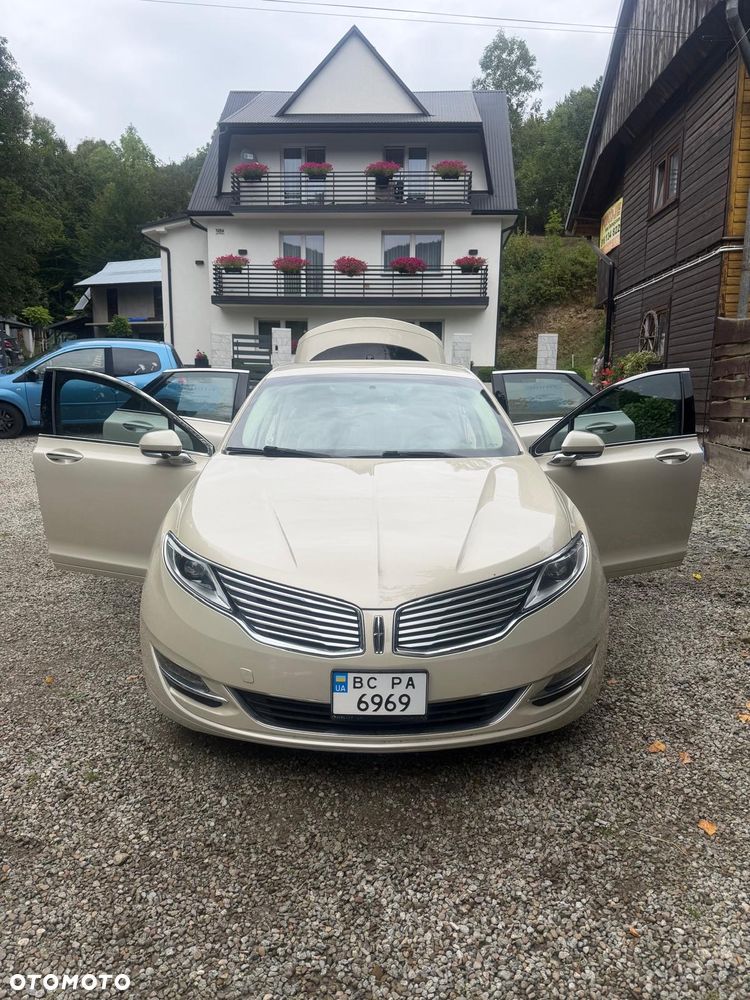 Lincoln MKZ