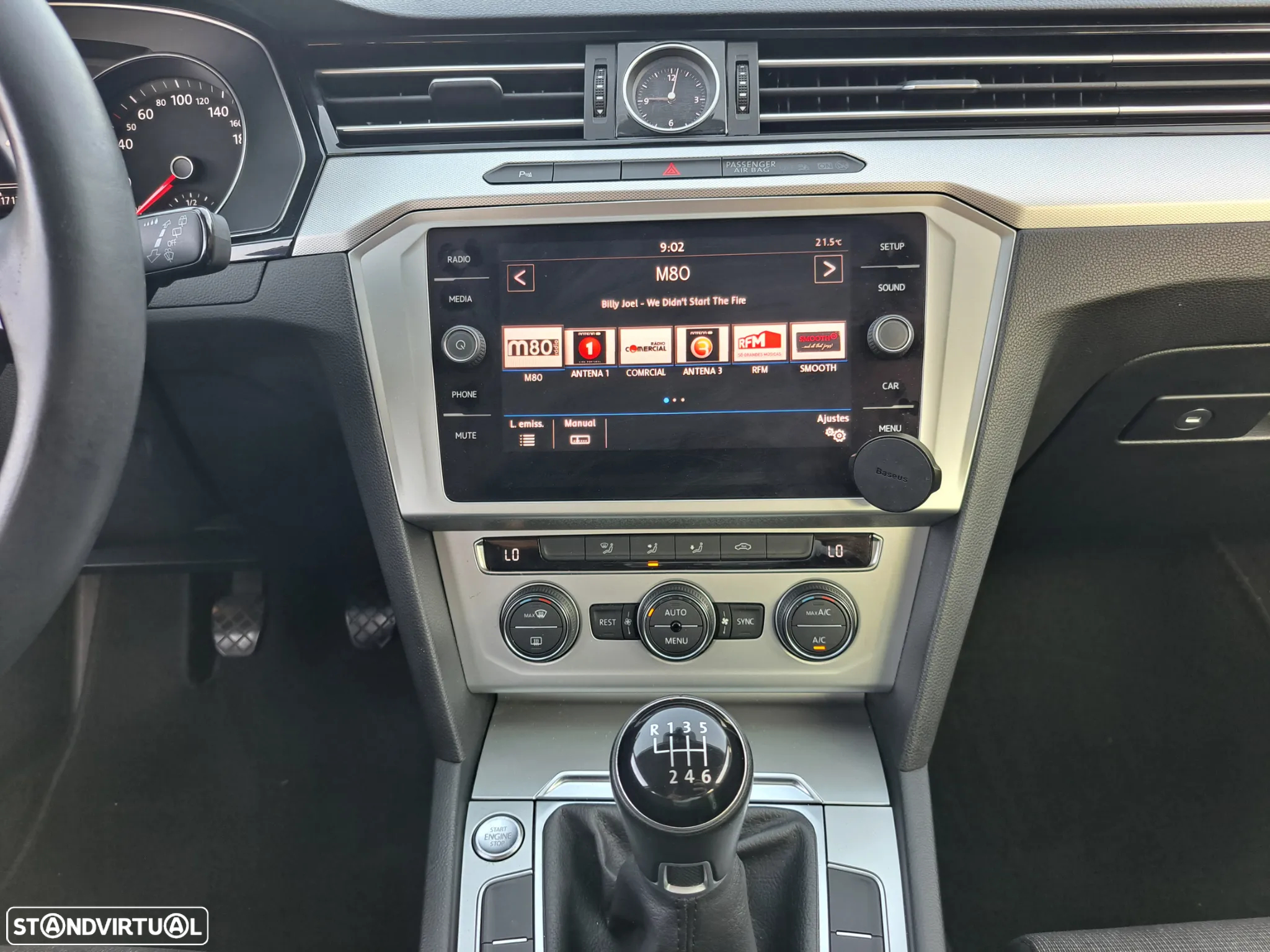 VW Passat Variant 1.6 TDI Highline - 21