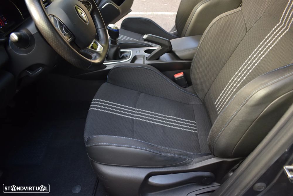 Renault Mégane Sport Tourer 1.5 Blue dCi GT Line - 19